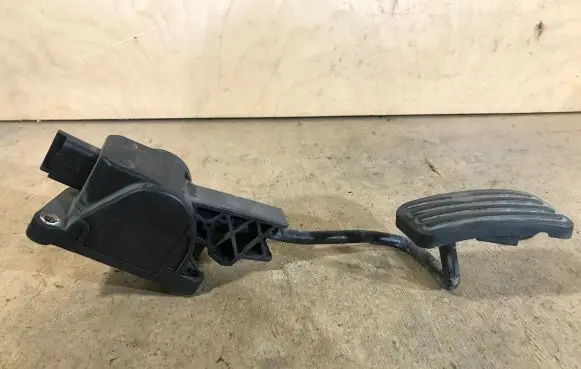 Citroen Xsara Picasso Accelerator throttle pedal 0280755033 9655502580