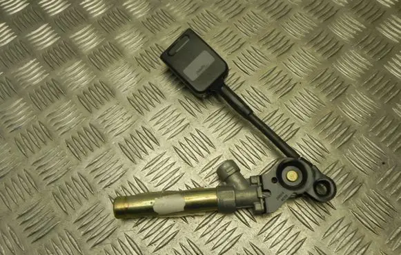 Peugeot 406 Front seatbelt 550522500A M4500