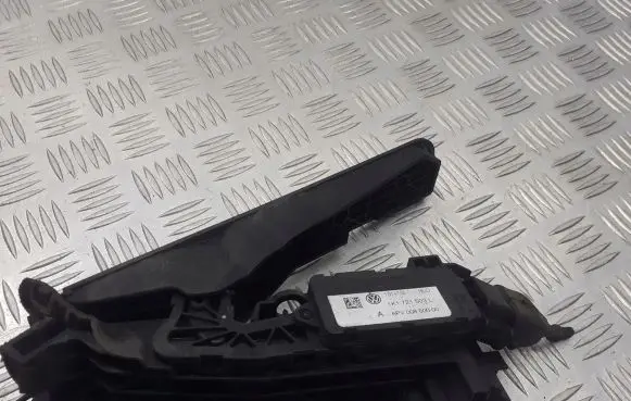 Volkswagen Golf IV Accelerator pedal position sensor 1K1721503