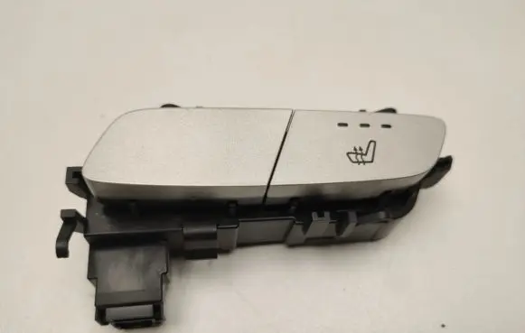 Mercedes-Benz E W212 Seat heating switch A2059050404