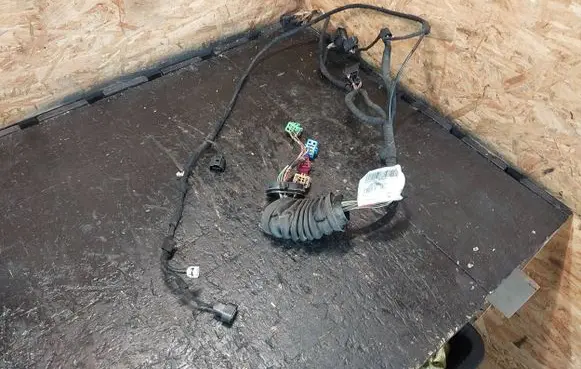 Audi A3 S3 8L Front door wiring loom 8L1971035BP