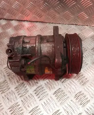 Volvo V70 Air conditioning (A/C) compressor (pump) 9171345 192D004269