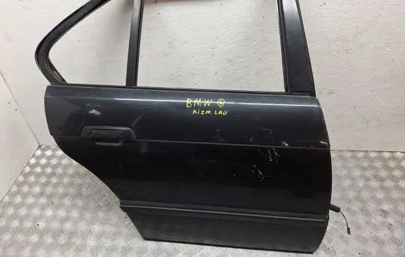 BMW 5 E34 Rear door