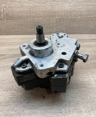 Audi A6 S6 C6 4F Fuel injection high pressure pump 059130755E 0445010090