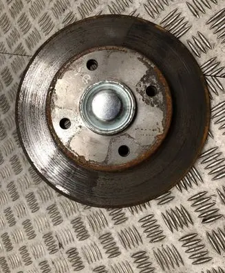 Citroen DS3 Rear wheel hub