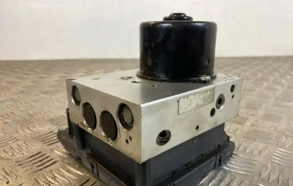 Volvo S60 ABS Pump 8619466 00W396 10094704073