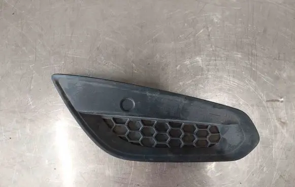 Volvo S60 Front bumper lower grill 31294132