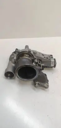 Peugeot 2008 II Turbo 9836081180