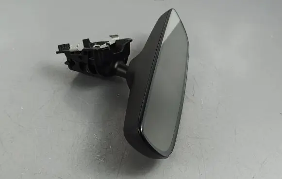 Rear view mirror (interior)