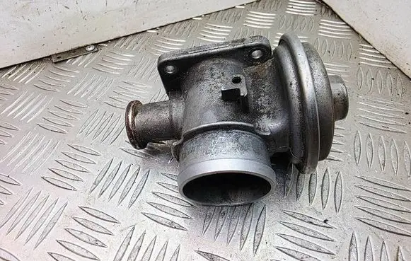 BMW X5 E53 EGR valve 7785452 72826400