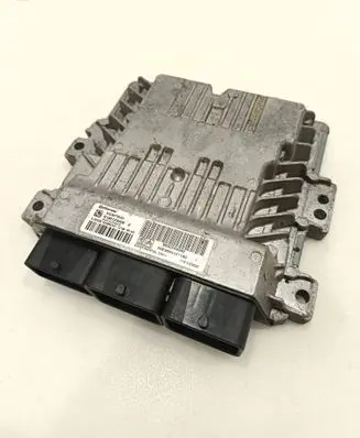 Citroen C4 II Engine control unit/module 9800268980 S180123008A