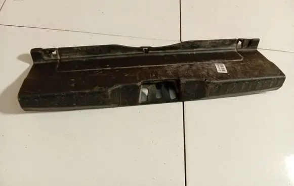 Other trunk/boot trim element