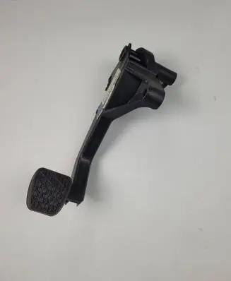 Mercedes-Benz Vito Viano W638 Clutch pedal A9402900116