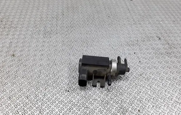 Seat Alhambra (Mk1) Turbo solenoid valve 1J0906622