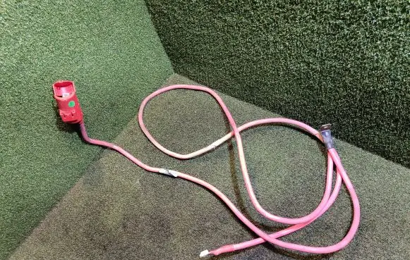 Renault Master III Positive cable (battery) 8200953147
