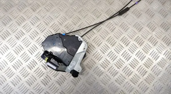 Lexus NX Front door lock 6904060220