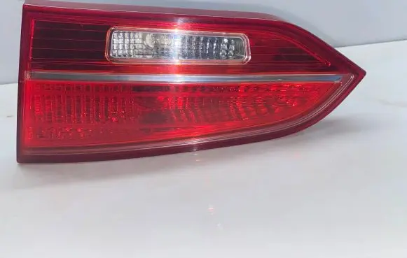 Hyundai Santa Fe Tailgate rear/tail lights 924062W0 924062W030R E1313590