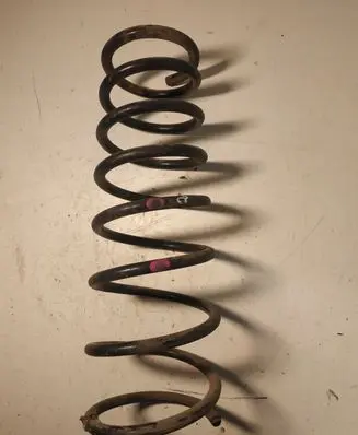 Toyota Avensis T220 Rear coil spring
