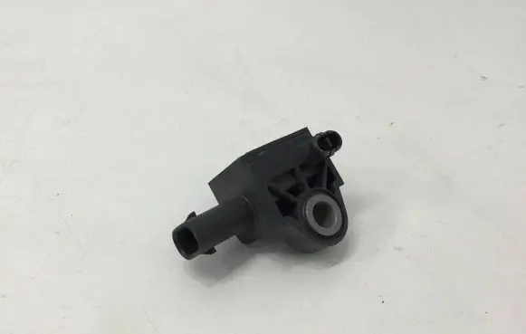 BMW X5 F15 Airbag deployment crash/impact sensor 9224177