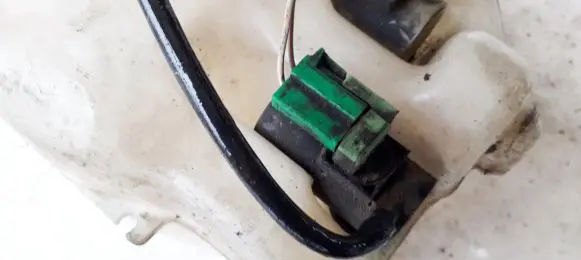 Subaru Outback Windscreen/windshield washer pump