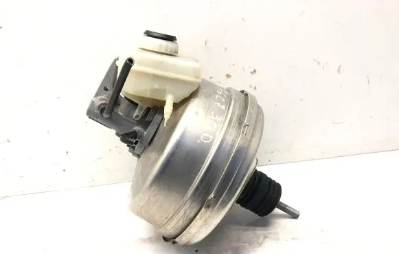 Audi A6 S6 C7 4G Brake booster 4G2612103A