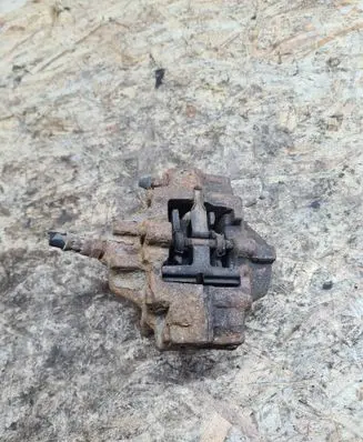 Mercedes-Benz CLK A209 C209 Rear brake caliper 