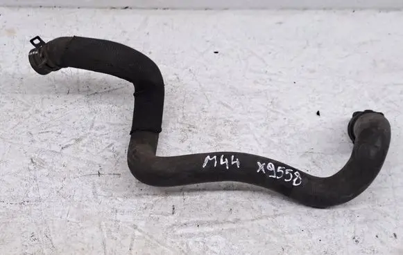 Mercedes-Benz C W205 Engine coolant pipe/hose A2058301902