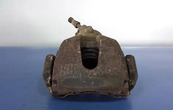 Ford Focus C-MAX Front brake caliper