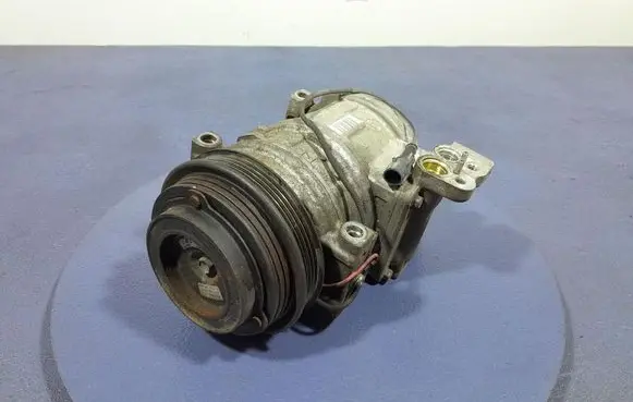 AC 428 Air conditioning (A/C) compressor (pump) 4472609200