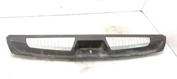 Renault Laguna III Trunk/boot sill cover protection 849200006R
