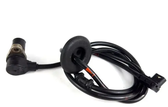 Mercedes-Benz C W202 ABS brake wheel speed sensor a2025401317 02650061715625