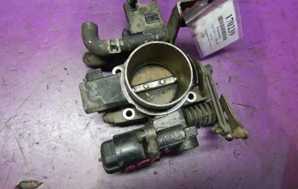 Opel Astra G Throttle body valve 90529710