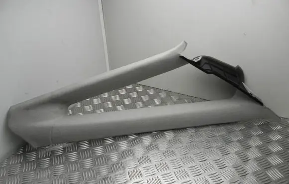Ford Galaxy (A) pillar trim AM21U03510BE I9919