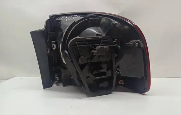 Volkswagen Touareg I Tail light bulb cover holder 7L6945257