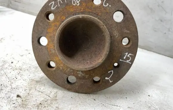 Opel Zafira B Rear wheel hub