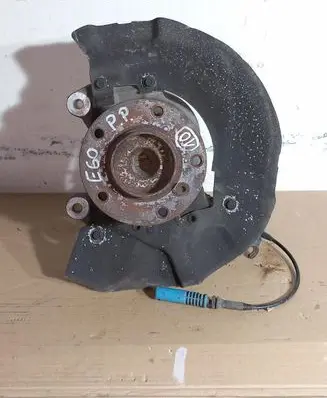 BMW 5 E60 E61 Front wheel hub spindle knuckle
