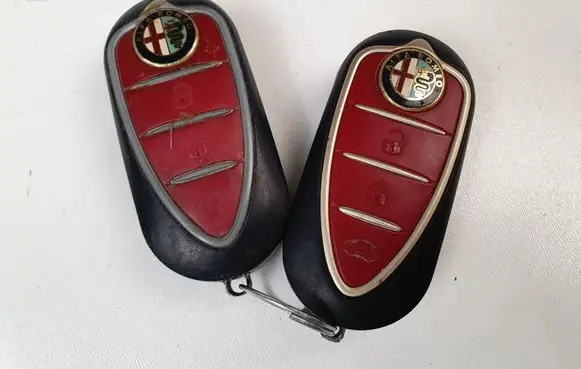 Alfa Romeo Giulietta Ignition key/card 