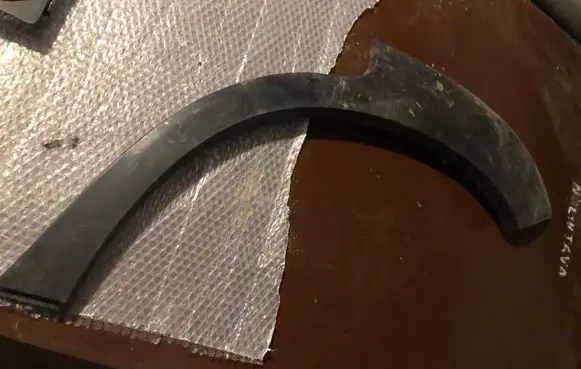 Hyundai Tucson JM Rear arch trim 877412e000 877412A000