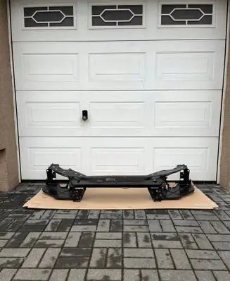 Volvo XC70 Radiator support slam panel 31335558