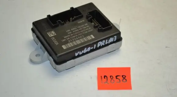 Volvo V60 Door control unit/module 31334483 AV6N14C108AE AV6N14C237BB