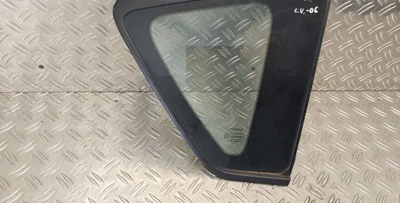 Toyota Corolla Verso E121 Rear side window