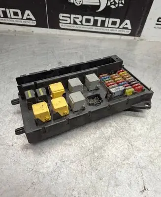 Mercedes-Benz Sprinter W906 Fuse module A9065454001