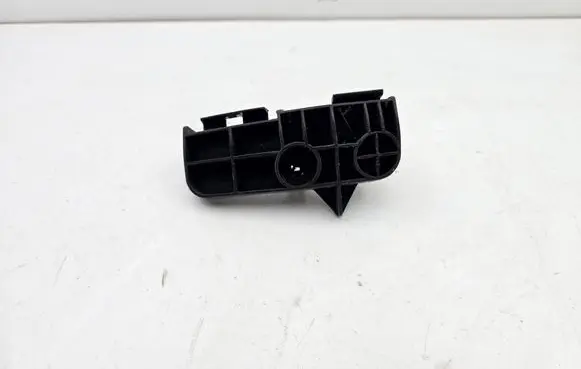 Toyota Auris 150 Rear bumper mounting bracket 256302030