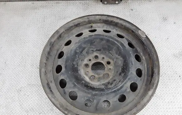 Alfa Romeo 75 R16 steel rim 