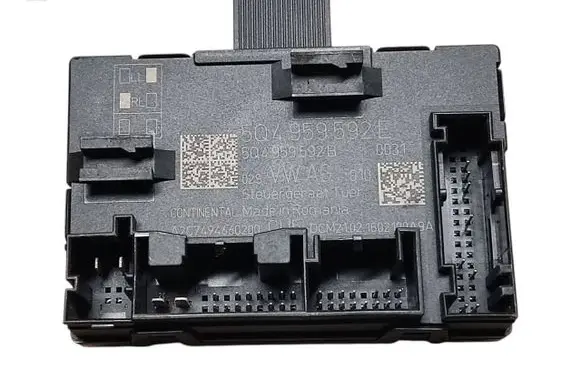 Skoda Octavia Mk3 (5E) Door control unit/module 5Q4959592E 5Q4959592B