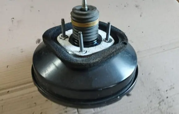 Peugeot 2008 I Brake booster 9805057980