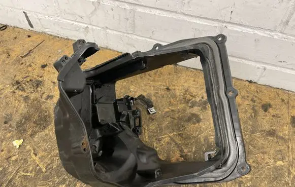 BMW 5 GT F07 Other engine bay part 9216213