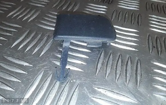 Rear bumper row hook cap/cover