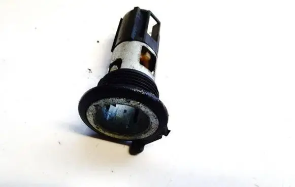 Volkswagen Touran II Cigarette lighter 