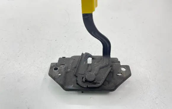 Ford C-MAX II Engine bonnet/hood lock/catch AM5A16700